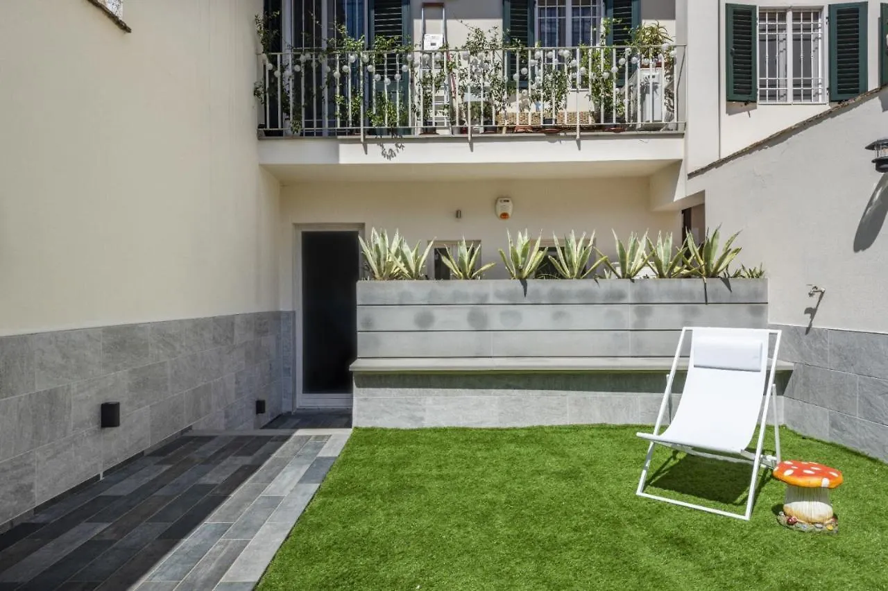 Apartments Florence- Oltrarno Garden  Florence