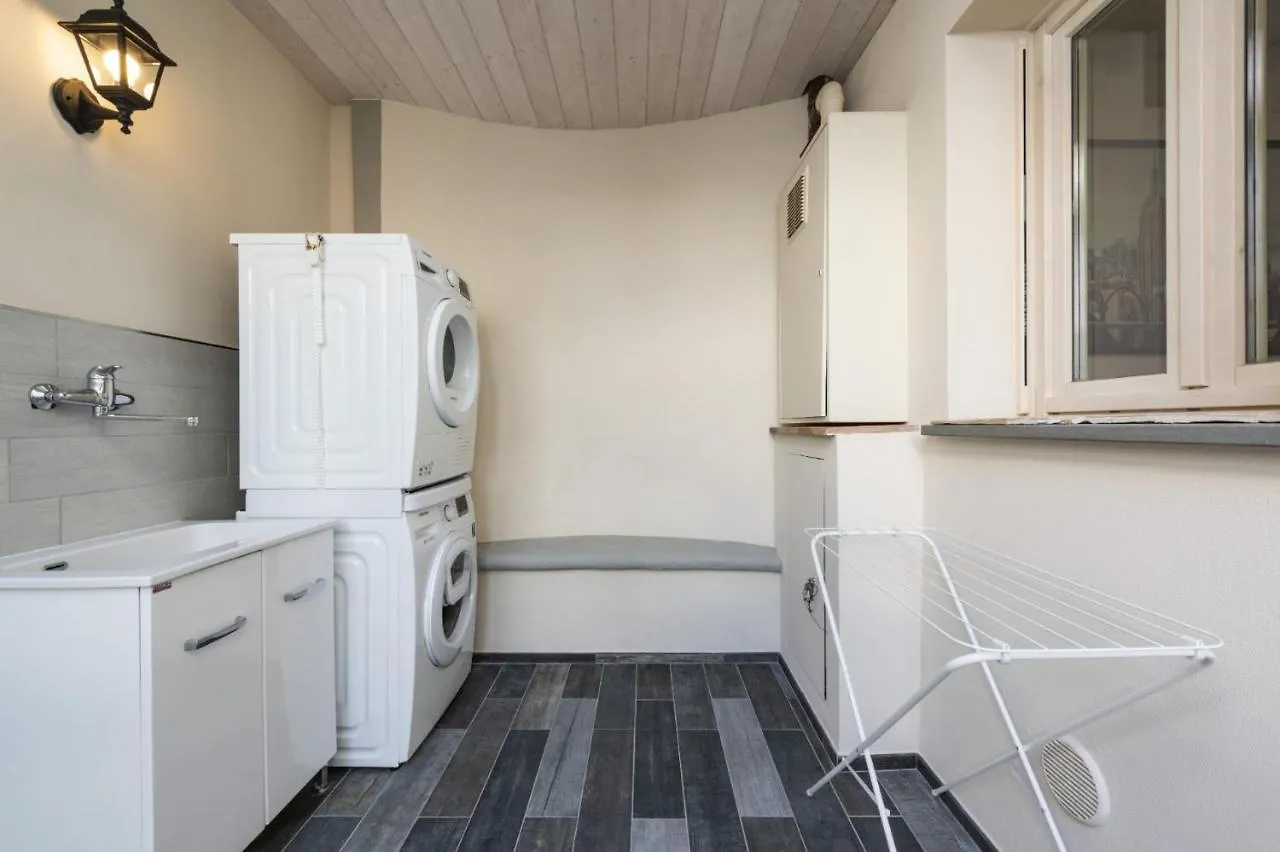 Apartments Florence- Oltrarno Garden  Флоренция